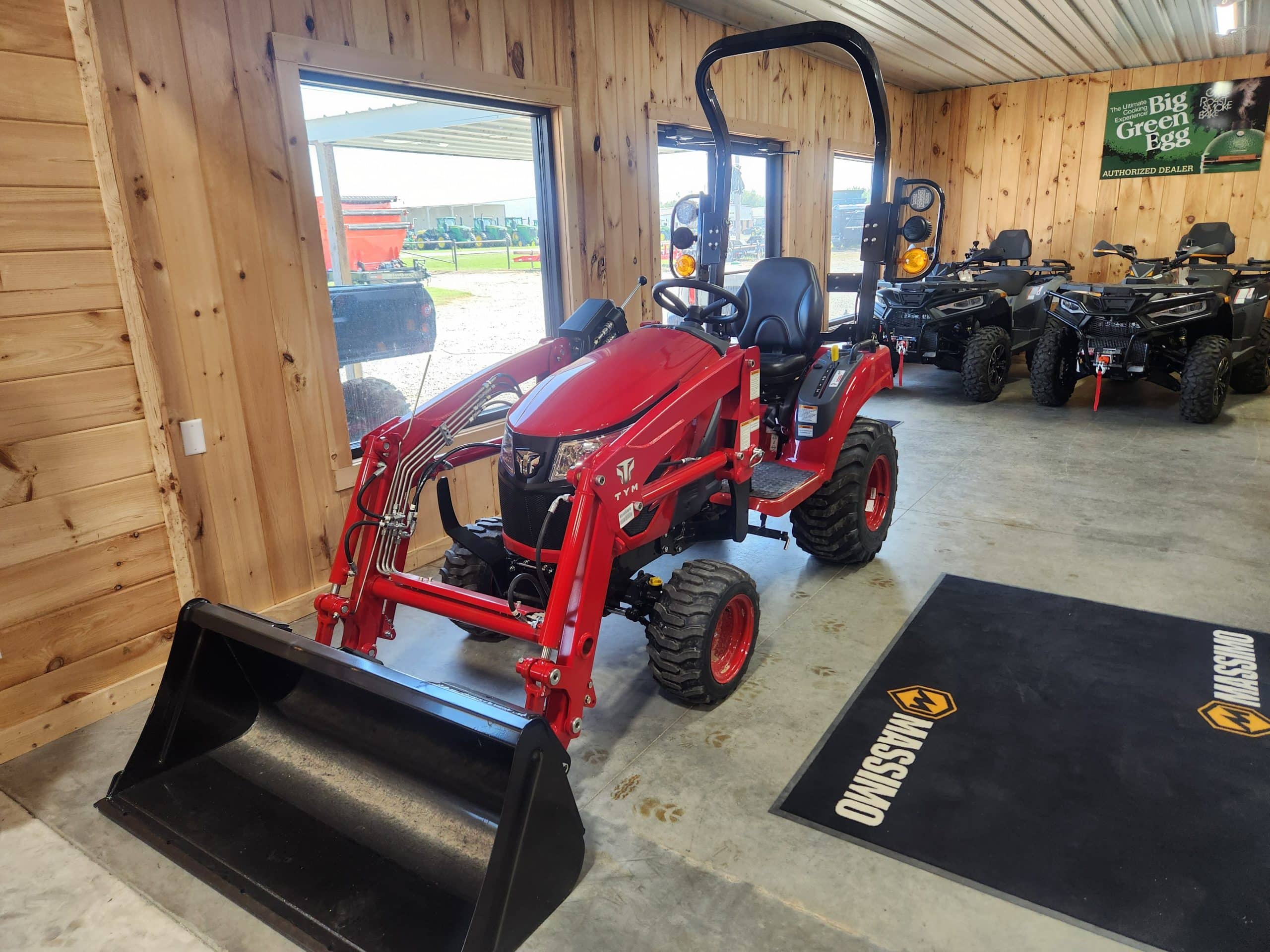 T224H 2-Range HST w/Foldable ROPS Front End Loader Package