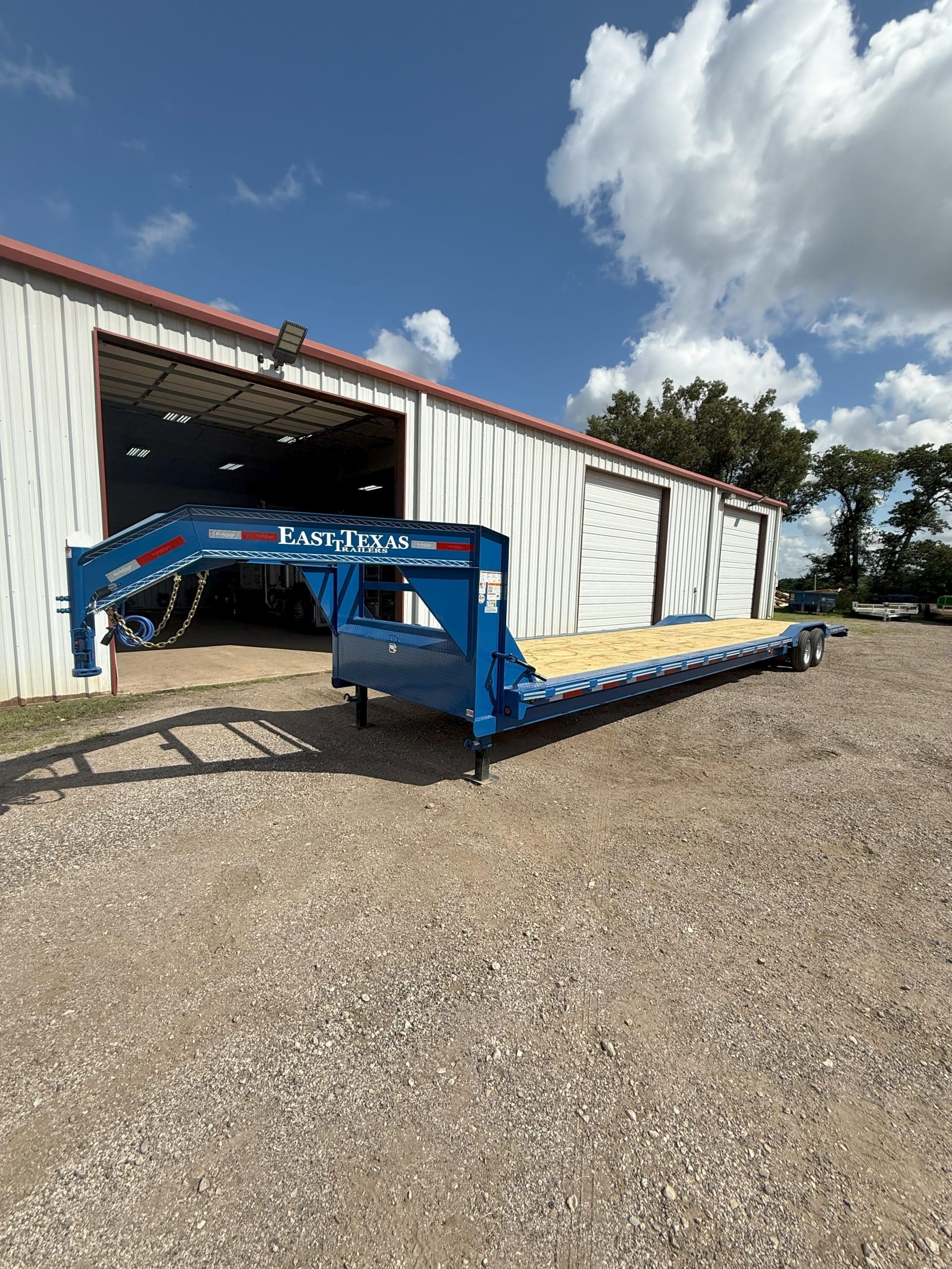 2026 East Texas 102″ X 40′ GN LOW BOY EQUIPMENT 14K (Blue) #XTE047586