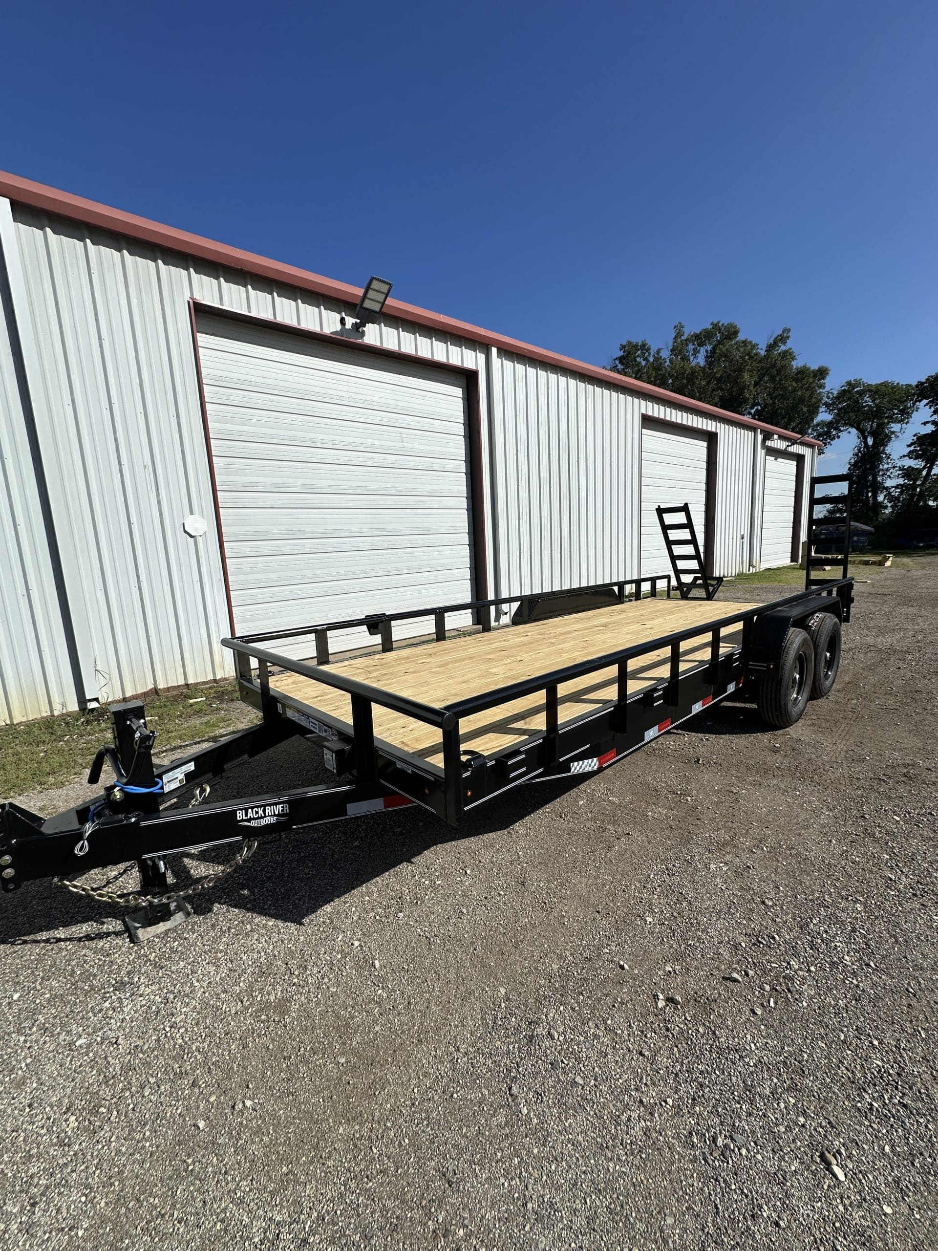 2025 DP Platinumstar 83″x20′ 14K Car/Equipment Hauler Black #3SB001266
