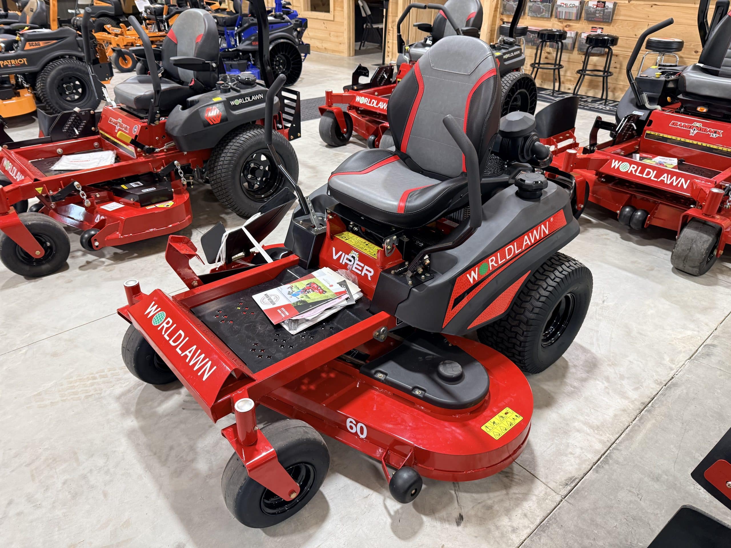 Worldlawn 60″ Viper ZTR w/ 708cc Loncin