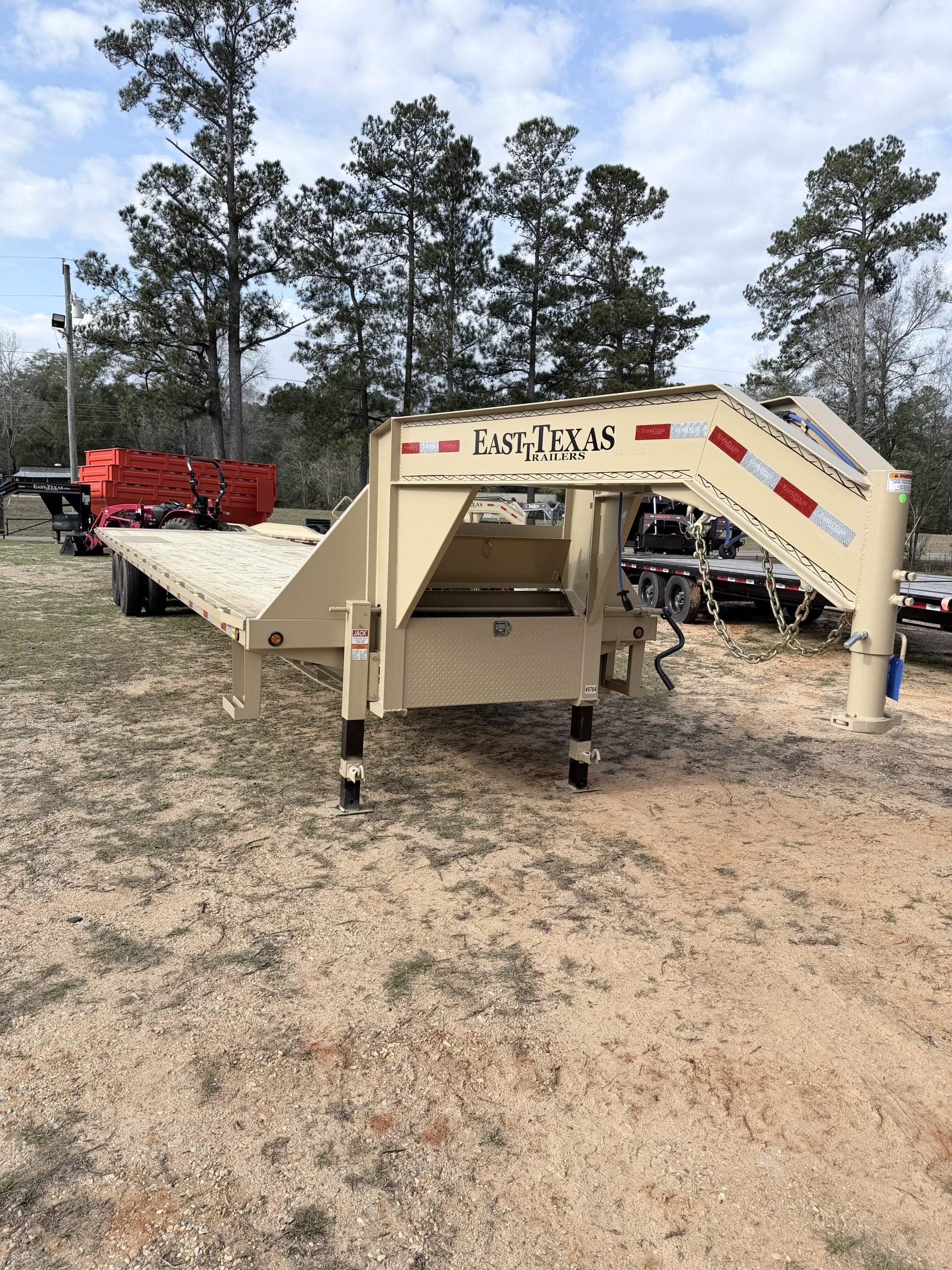 East Texas 102″x40 Deckover Full Tilt TD 22K GVWR Coyote Tan #XTE049764