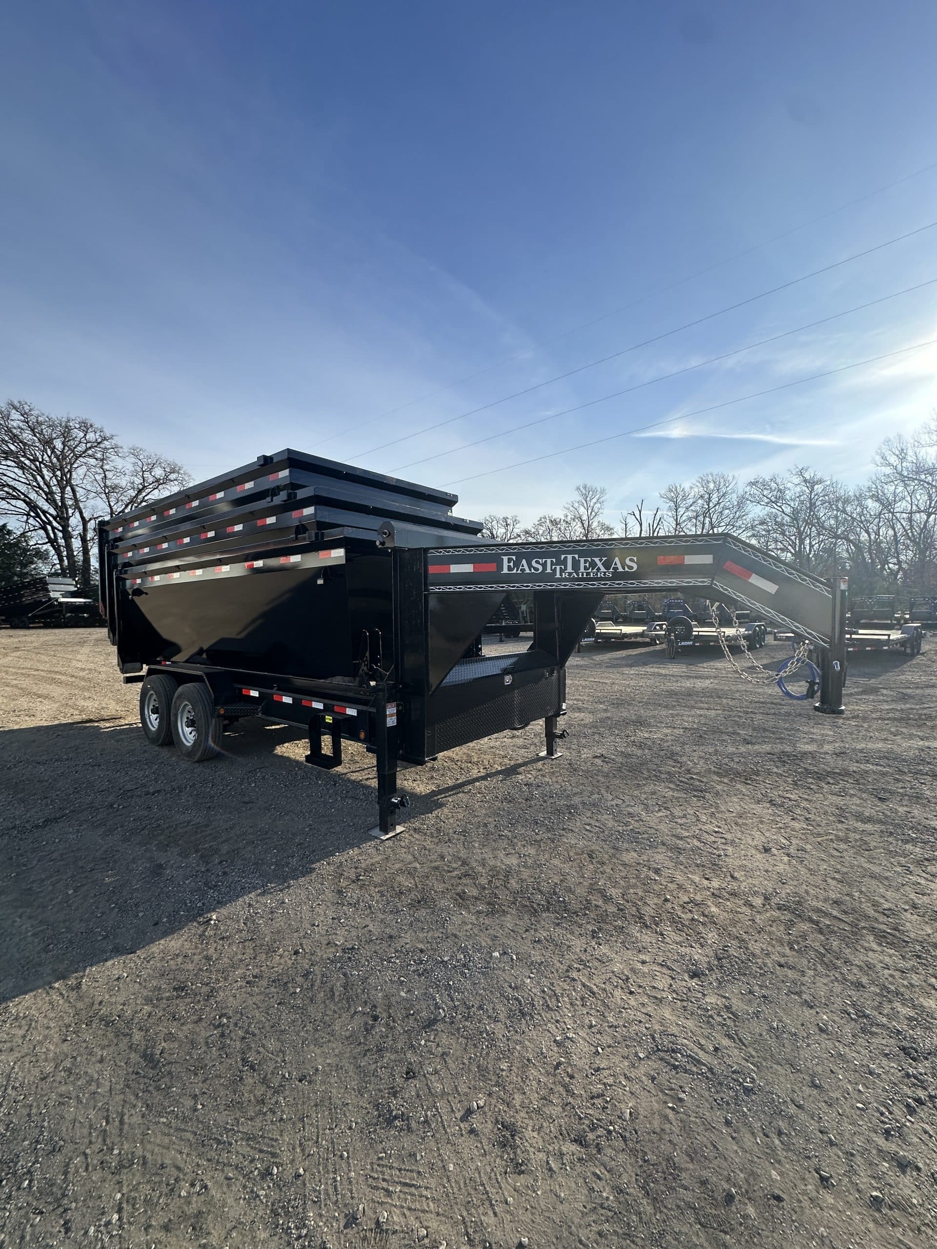 2026 East Texas 60″x16′ 15.7 CU Yard Roll Off Bin Black ET9882