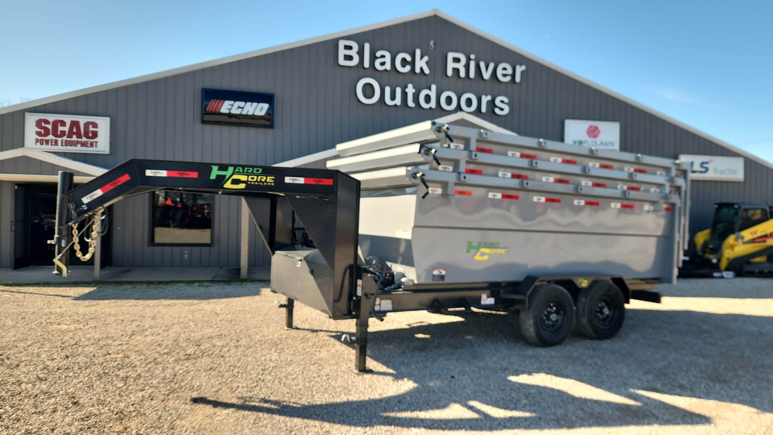 2026 HardCore 83×14′ GN Roll-Off Chassis-028740- Black