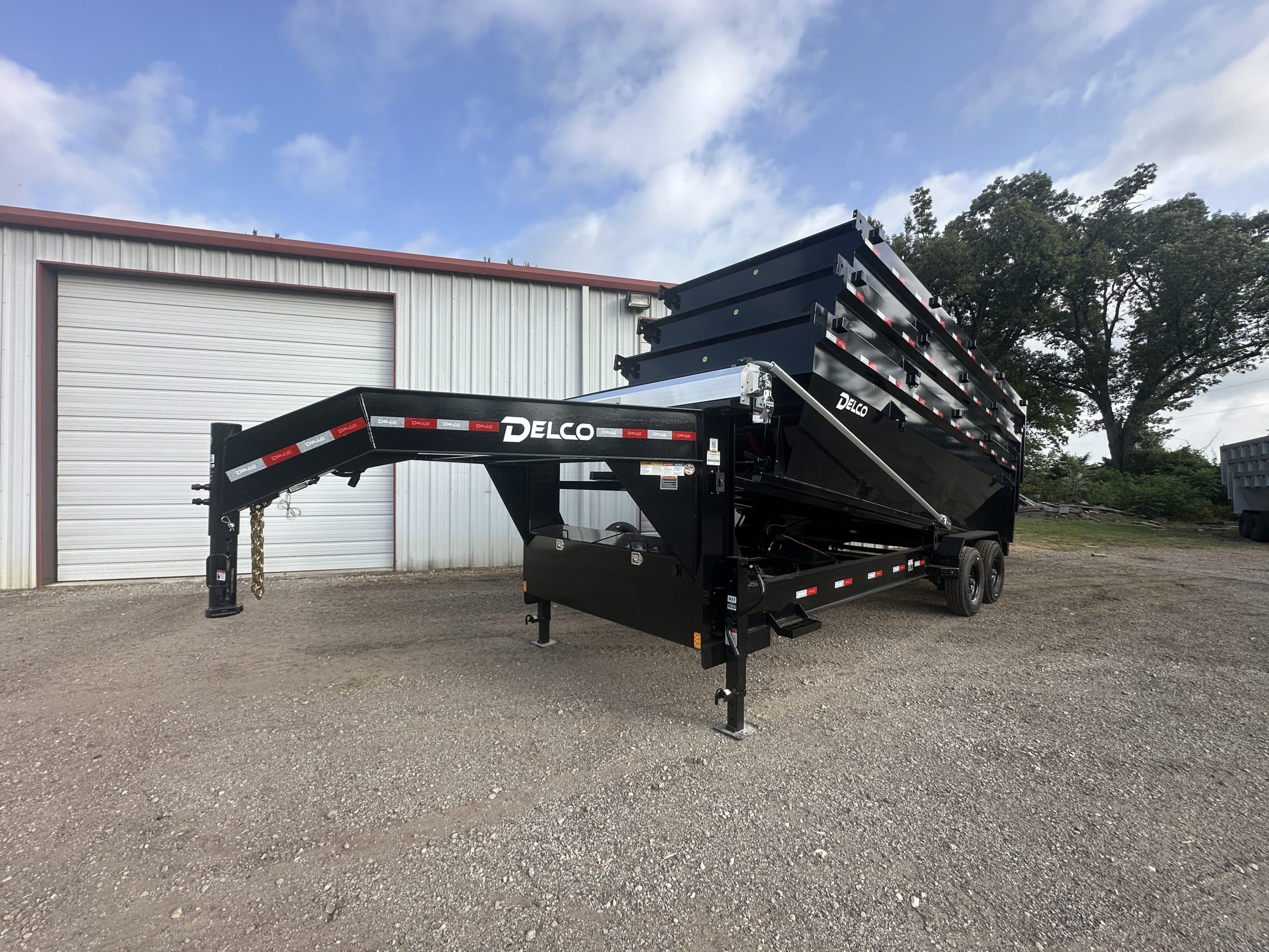 2026 Delco 83 x 20 16K GN Roll Off Trailer Black #5T6046452