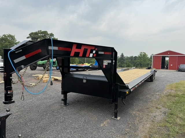 2026 HT Trailers 102 x 40 Gooseneck Driveover fender 20k Raven Black #003641